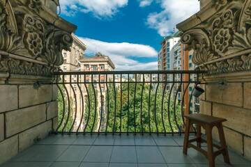 Фото номера Апартаменты с 2 спальнями с видом на город Апартаменты Apartments Rentals Ukraine on Kreshchatik г. Киев 43