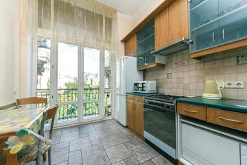 Фото номера Апартаменты с 2 спальнями с видом на город Апартаменты Apartments Rentals Ukraine on Kreshchatik г. Киев 31