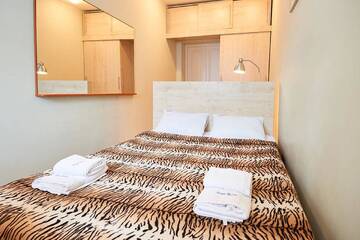 Фото номера Апартаменты с 1 спальней и балконом Апартаменты Home Hotel Apartments in Pecherskiy Area г. Киев 10