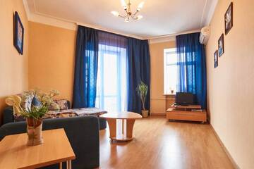 Фото номера Апартаменты с 1 спальней - Дарвина, 1 Апартаменты Home Hotel Apartments on Khreshchatyk Area г. Киев 6