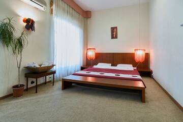 Фото номера Апартаменты с 1 спальней - улица Софиевская, 17 Апартаменты Home-Hotel Apartments on Maidan Nezalezhnosti Square г. Киев 3