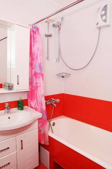 Фото номера Апартаменты с 1 спальней на улице Княжий Затон, 9 Апартаменты Apartments naDobu on Poznyaki - Kiev г. Киев 30