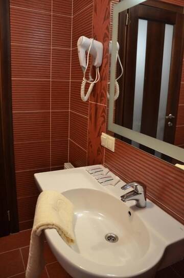 Фото номера Апартаменты - 1-й этаж Апарт-отели Home Comfort Livoberezhna IEC Kiev г. Киев 5