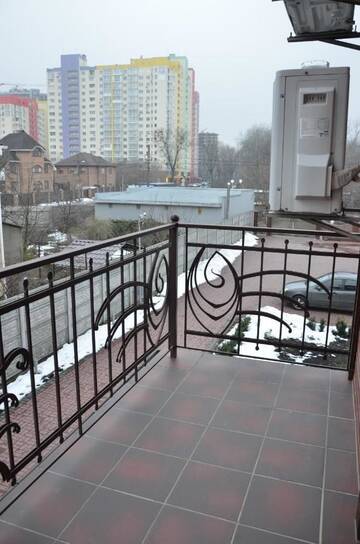 Фото номера Апартаменты на втором этаже Апарт-отели Home Comfort Livoberezhna IEC Kiev г. Киев 8