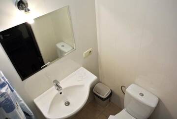 Фото номера Стандартный двухместный номер с 1 кроватью Отель Hotel Lavilia г. Киев 9