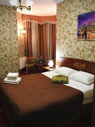 Фото номера Стандартный двухместный номер с 1 кроватью Отель Hotel Lavilia г. Киев 6