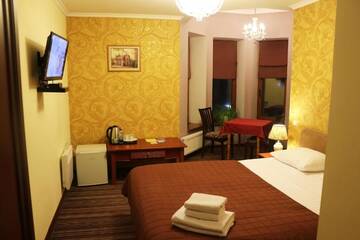 Фото номера Стандартный двухместный номер с 1 кроватью Отель Hotel Lavilia г. Киев 5