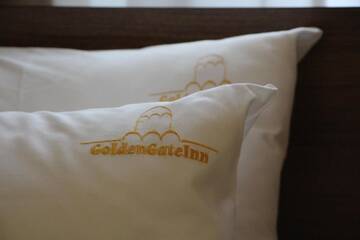 Фото номера Двухместный номер с 1 кроватью Отель Golden Gate Inn г. Киев 5