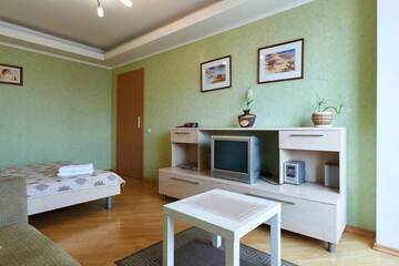 Фото номера Апартаменты: улица Марины Расковой, 8 Апартаменты Home Hotel Apartments on Livoberezhna г. Киев 7