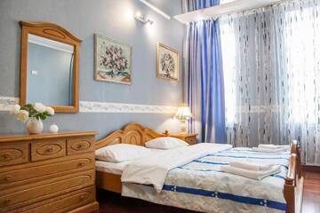 Фото номера Апартаменты Делюкс с 2 спальнями - ул. Лысенко, 8 Апартаменты Real Home Apartments in Kiev Center г. Киев 8