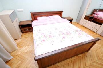 Фото номера Семейные апартаменты — ул. Крещатик, 25 Апартаменты Real Home Apartments in Kiev Center г. Киев 8