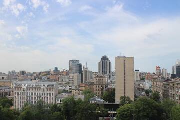 Фото номера Стандартный номер с кроватью размера &quot;king-size&quot; Отель Holiday Inn - Kyiv г. Киев 2