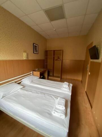 Фото номера Стандартный двухместный номер с 1 кроватью Отель irisHotels г. Киев 13