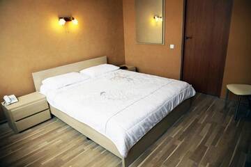 Фото номера Апартаменты (для 2 взрослых) Отель irisHotels г. Киев 3