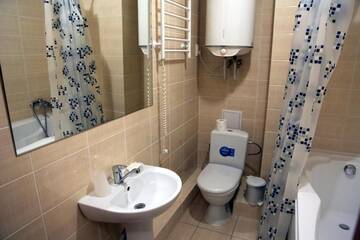 Фото номера Полулюкс Отель irisHotels г. Киев 9