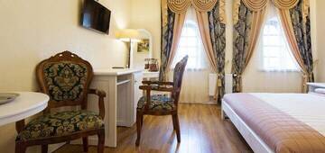 Фото номера Улучшенный двухместный номер с 1 кроватью Отель Hotel Fortetsya Hetmana г. Киев 4