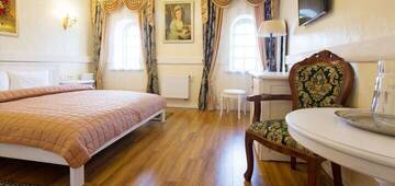 Фото номера Улучшенный двухместный номер с 1 кроватью Отель Hotel Fortetsya Hetmana г. Киев 5