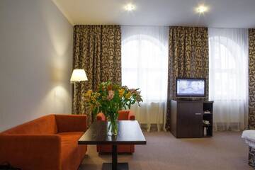 Фото номера Номер &quot;Комфорт&quot; с кроватью размера &quot;king-size&quot; Отель Bontiak Hotel г. Киев 23