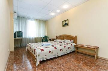Фото номера Апартаменты &quot;Business&quot; с 3 спальнями Апартаменты Khreschatyk Apartments г. Киев 14