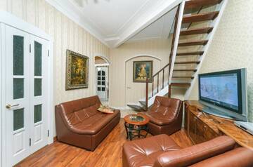 Фото номера Улучшенные апартаменты с 3 спальнями Апартаменты Baseina Apartments г. Киев 3