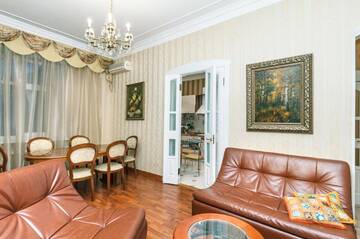 Фото номера Улучшенные апартаменты с 3 спальнями Апартаменты Baseina Apartments г. Киев 4