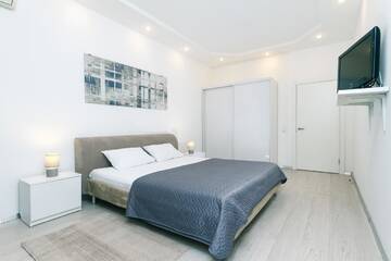 Фото номера Улучшенные апартаменты с 1 спальней Апартаменты Baseina Apartments г. Киев 7