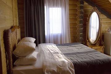 Фото номера Люкс с балконом Мини-отель Mini Hotel Fregat г. Киев 4