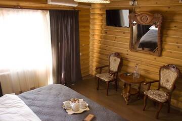 Фото номера Люкс с балконом Мини-отель Mini Hotel Fregat г. Киев 7