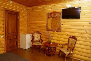 Фото номера Люкс с балконом Мини-отель Mini Hotel Fregat г. Киев 9