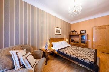 Фото номера Апартаменты с 2 спальнями Апарт-отели Khreschatyk Suites г. Киев 8