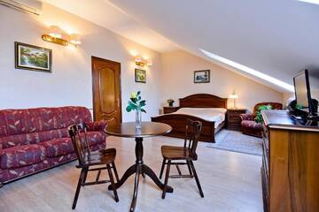 Фото номера Апартаменты-студио Апарт-отели Khreschatyk Suites г. Киев 14