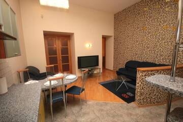 Фото номера Апартаменты с 2 спальнями - улица Пушкинская, 41 Апартаменты Inn Home Apartments in Kiev Center г. Киев 2