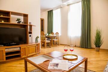Фото номера Апартаменты с 2 спальнями — ул. Крещатик, 15 Апартаменты Inn Home Apartments in Kiev Center г. Киев 3