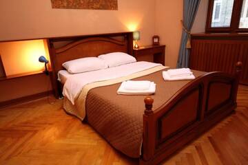 Фото номера Апартаменты с 1 спальней, Reytarskaya 7b Апартаменты Inn Home Apartments in Kiev Center г. Киев 2