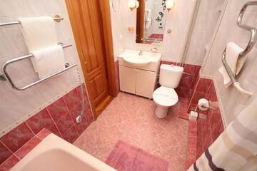 Фото номера Апартаменты с 1 спальней, Reytarskaya 7b Апартаменты Inn Home Apartments in Kiev Center г. Киев 3