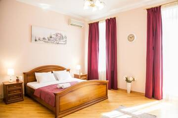 Фото номера Апартаменты с 2 спальнями — ул. Крещатик, 15 Апартаменты Inn Home Apartments in Kiev Center г. Киев 2
