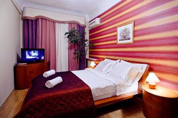 Фото номера Апартаменты с 2 спальнями Апартаменты Luxury Central Apartments г. Киев 5