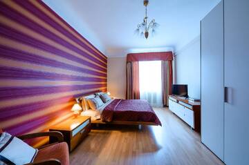 Фото номера Апартаменты с 2 спальнями Апартаменты Luxury Central Apartments г. Киев 4