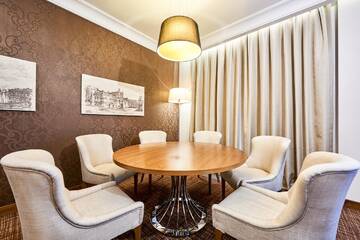 Фото номера Люкс Отель Radisson Blu Hotel, Kyiv Podil City Centre г. Киев 4