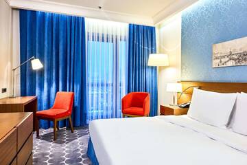 Фото номера Полулюкс Отель Radisson Blu Hotel, Kyiv Podil City Centre г. Киев 5