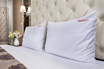 Фото номера Стандартный двухместный номер с 1 кроватью Отель BonApart Hotel г. Киев 5