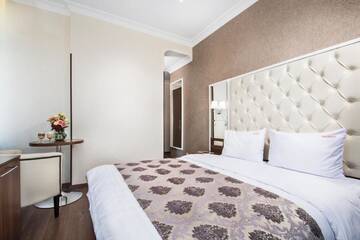 Фото номера Люкс Отель BonApart Hotel г. Киев 20