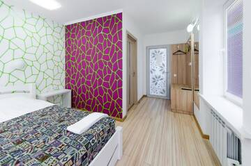 Фото номера Люкс с видом на город Хостелы Hostel Veselka - Key2Gates г. Киев 3