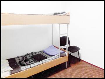 Фото номера Кровать в общем мужском номере с 5 кроватями Хостелы Cinema Comfort City Hostel г. Киев 3
