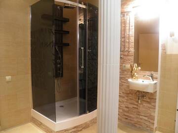 Фото номера Двухместный номер с 1 диваном-кроватью Апарт-отели VS Apartments г. Киев 9