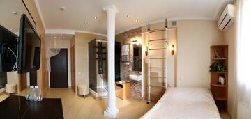 Фото номера Двухместный номер с 1 диваном-кроватью Апарт-отели VS Apartments г. Киев 2