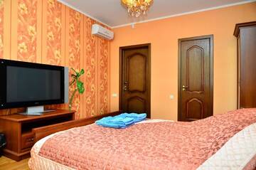 Фото номера Полулюкс Отель naDobu Hotel Poznyaki г. Киев 9