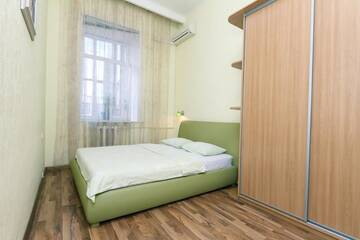 Фото номера Апартаменты с 1 спальней: ул. Бассейная, 5A Апартаменты UKR Apartments in the Centre г. Киев 3