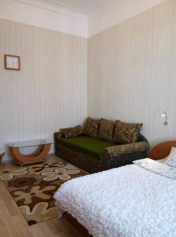 Фото номера Апартаменты с балконом: ул. Лютеранская, 6 Апартаменты UKR Apartments in the Centre г. Киев 8