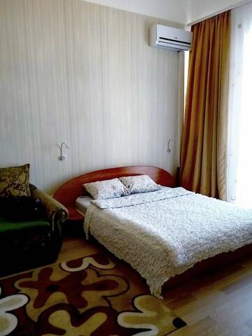 Фото номера Апартаменты с балконом: ул. Лютеранская, 6 Апартаменты UKR Apartments in the Centre г. Киев 7